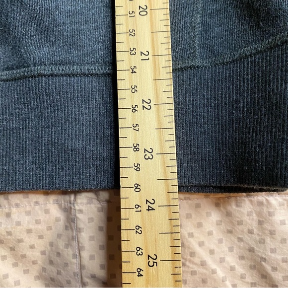 Victoria's Secret Angel Grey Sweatshirt Fleece Zipper Hoodie Women's Size Small - Picture 14 of 15